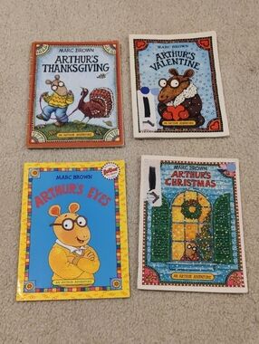 Vntg Lot Of 4 Arthur Paperback Book Marc Brown Multicolor Covers Educational Y2K
